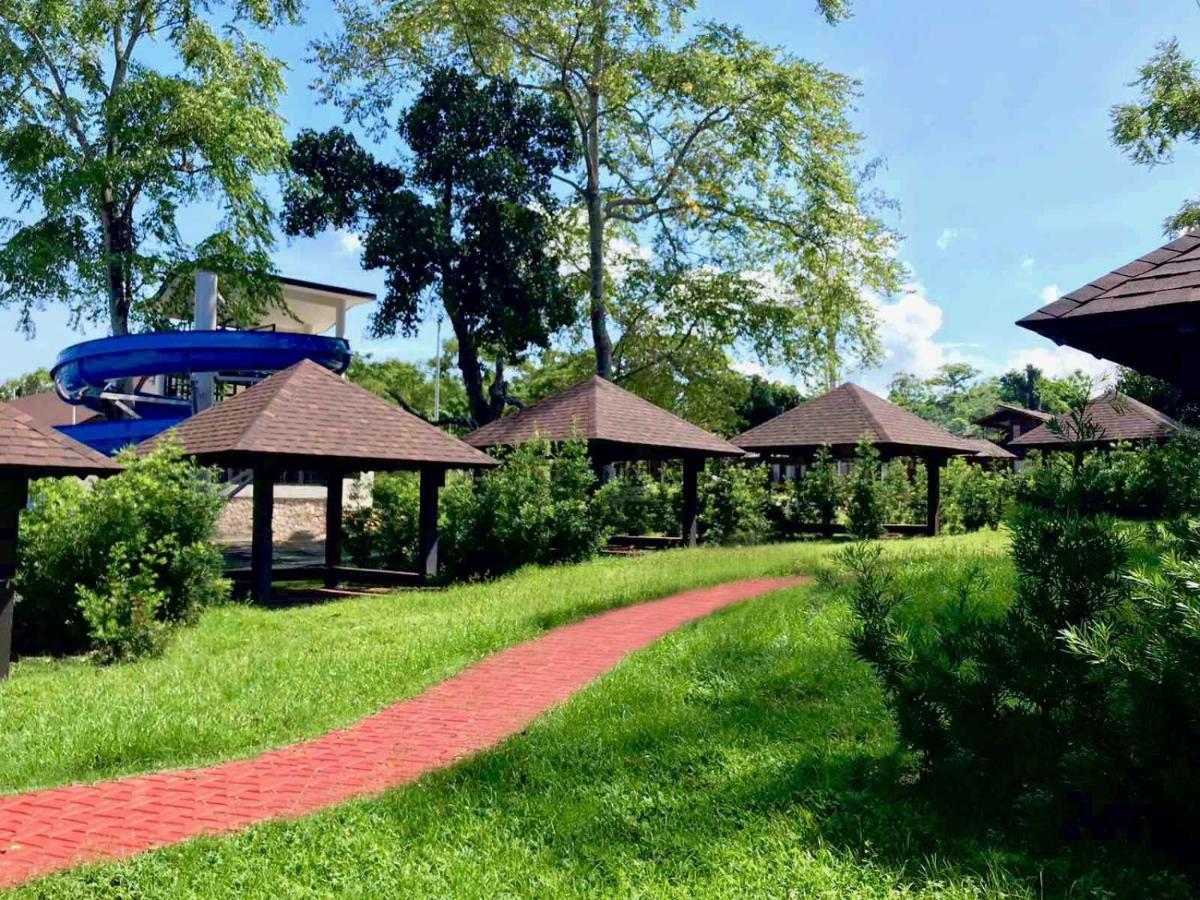 Crusoe Cabins Costa Azalea Samal Exterior foto