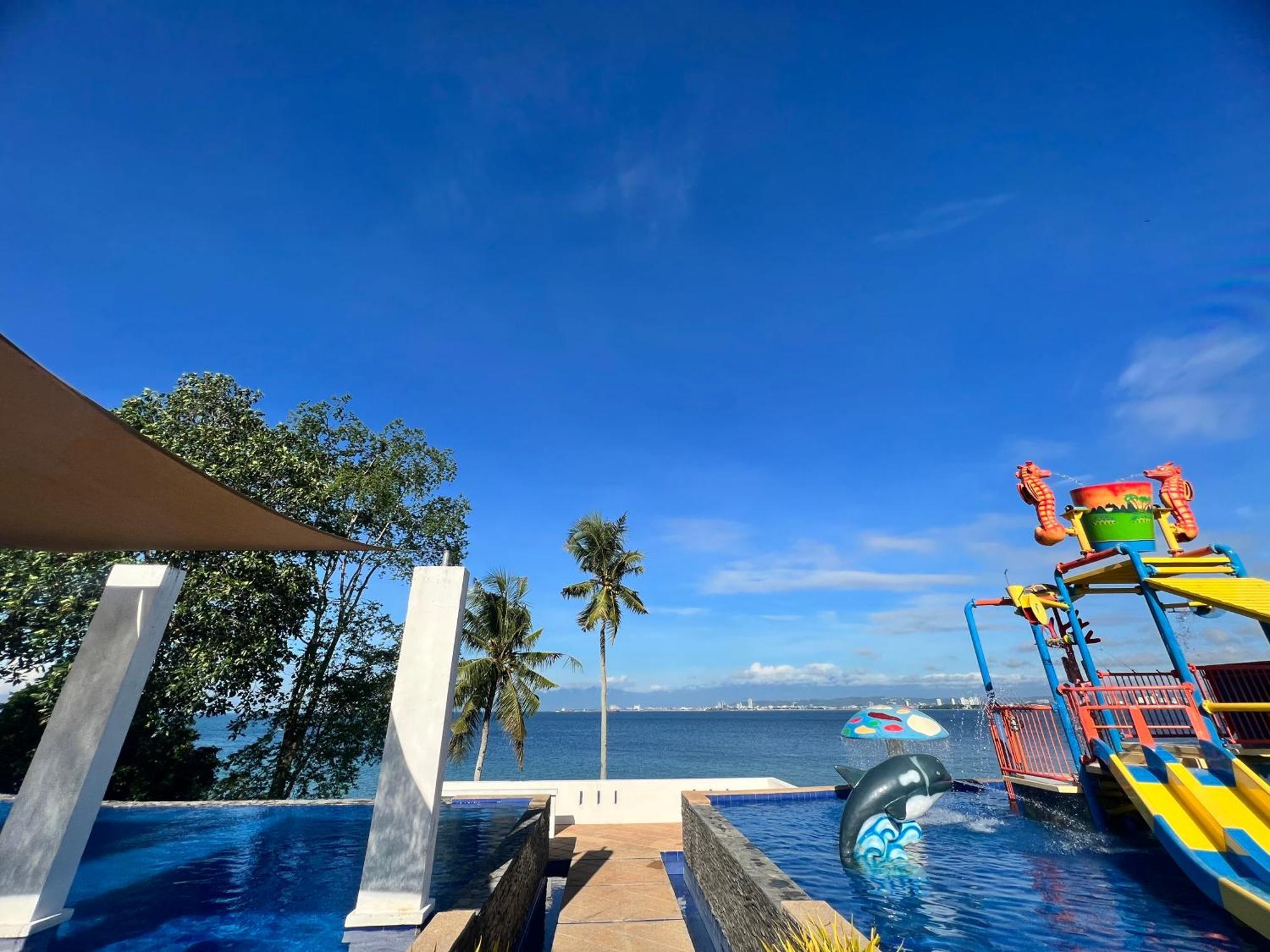 Crusoe Cabins Costa Azalea Samal Exterior foto